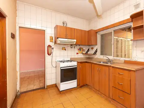 Casa 3 ambientes con 1 baño
