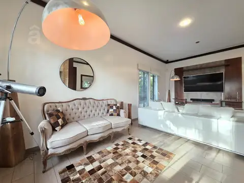 Casa en Venta en Villa Ballester, USD 360.000