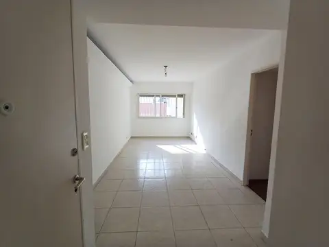 Departamento 3 ambientes en alquiler en Ramos Mejia - Dueño directo