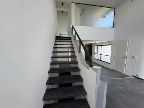 Local en Alquiler en San Juan, $ 1.200.000