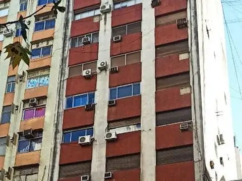 Av Cordoba al 800