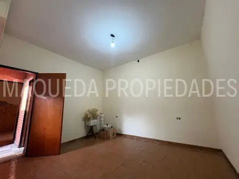 Casa en Venta en Parque Avellaneda, USD 180.000