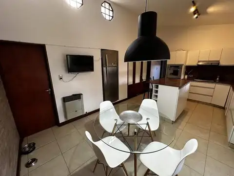 Casa de 4 dormitorios en Argello en venta. Una sola planta