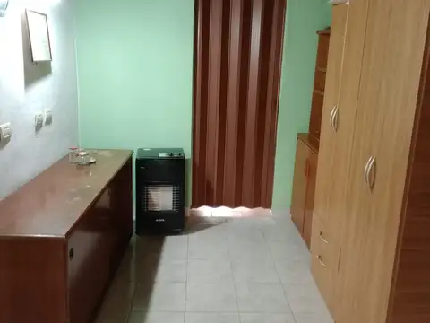 CASA 4 AMBIENTES VENTA GRAL. LAS HERAS, C/PARQUE