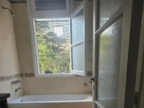 Departamento en Alquiler de 4 ambientes