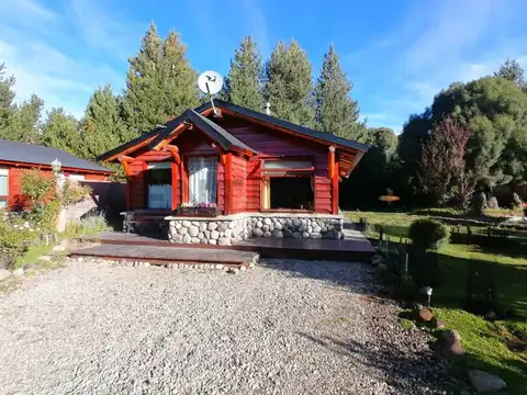 VENTA CASA VILLA MELIQUINA .  DOS CABAÑAS Y CASA PRINCIPAL.