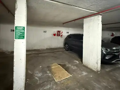Cochera en Venta en Alberdi, Cordoba