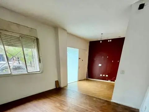 Depto Tipo Casa en Alquiler de 4 ambientes