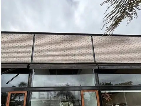 Local en Venta en Joaquín Gorina, USD 140.000