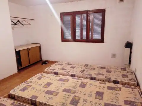 Casa 3 ambientes con 2 baños