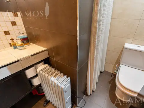 Depto Tipo Casa en Venta con 1 cocheras