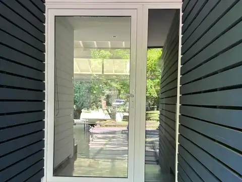 IMPORTANTE PROPIEDAD SOBRE 2 EXCELENTES LOTES GOLF