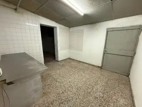 ALQUILER/LOCAL COMERCIAL/CENTRO/LEHMANN