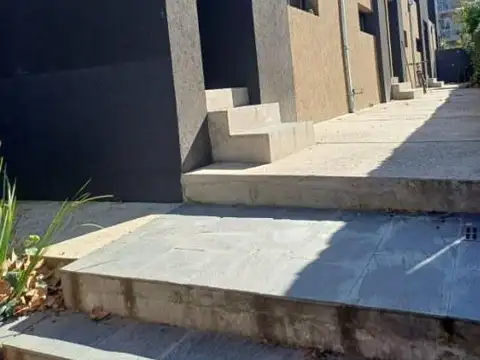 Casa Triplex en venta 4 ambientes en Tigre Residencial