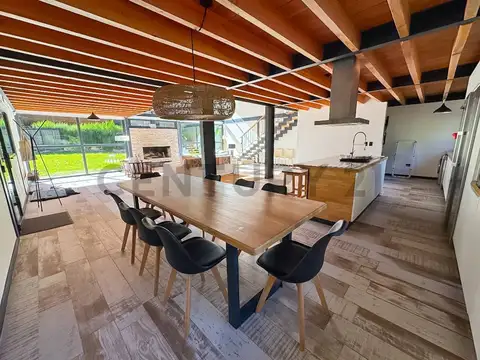 Venta casa Villa La Angostura