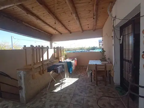 Depto Tipo Casa en Venta de 6 ambientes