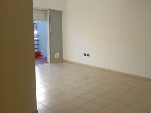 4 de Noviembre 4700, Piso 1