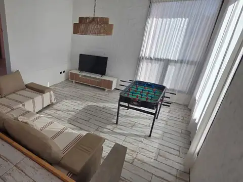 Casa Quinta a estrenar en Villa Ruiz