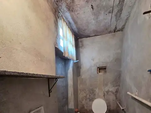 Depto Tipo Casa en Venta 40 años