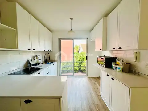 TRIPLEX EN VENTA EN TIGRE, 2 DORM+PLAYROOM!