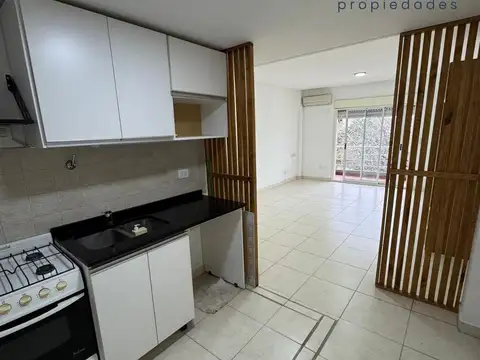 Departamento en Alquiler en Villa Ballester, $ 500.000