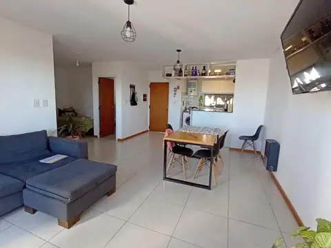 Mariano Moreno 300