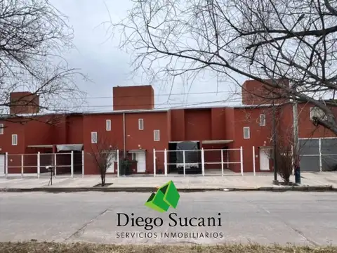 DUPLEX EN VENTA -BARRIO LAS PALMAS - 2 DORMITORIOS -  APTO CREDITO.
