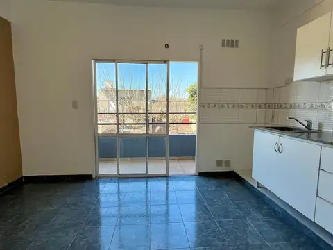 Venta ph 2 ambientes quilmes oste con balcón