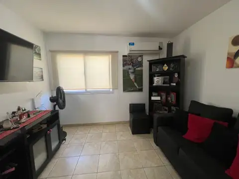 Depto Tipo Casa en Venta con 1 cocheras