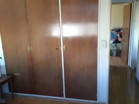 España 1500, Piso 4