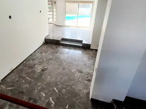 Oficina en Alquiler en San Isidro Barrio Carreras, $ 750.000