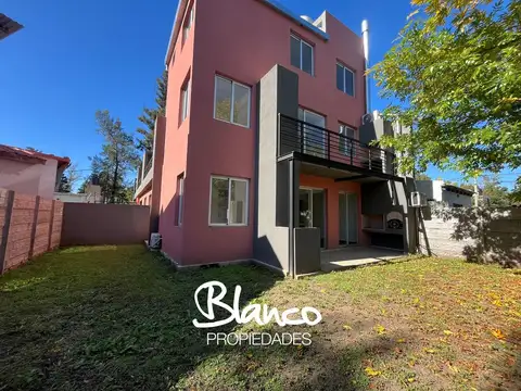 Departamento en Venta en Los Narcisos 500 - Pilar con Jardín