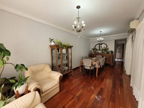 Casa en Venta en Villa Santa Rita, USD 240.000