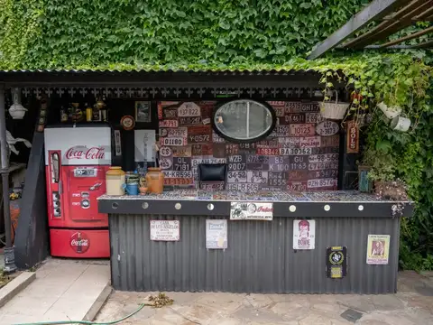 21 entre 57 y 58 - CASA 3 DORMITORIOS EN VENTA LA PLATA