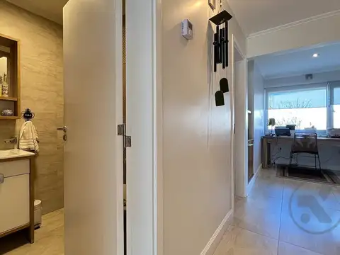 Casa 4 ambientes con 2 baños