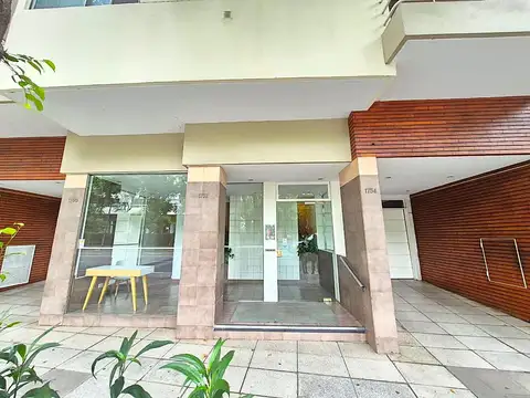 Avenida Del Libertador al 1700, Vicente López