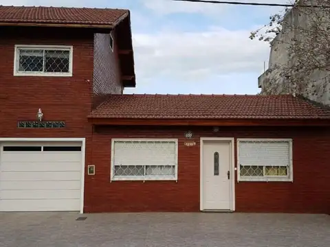 Casa  en Venta ubicado en Quilmes Oeste, Quilmes, G.B.A. Zona Sur