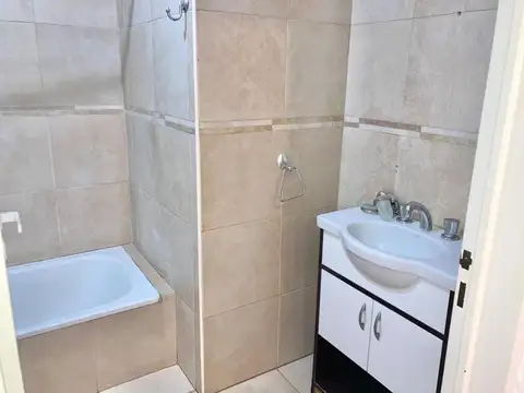 VENTA DEPARTAMENTO TIPO DUPLEX CON COCHERA Y TERRAZA