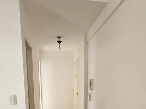 Ancochena 1100 piso 4to - 1 Amb - VENTA