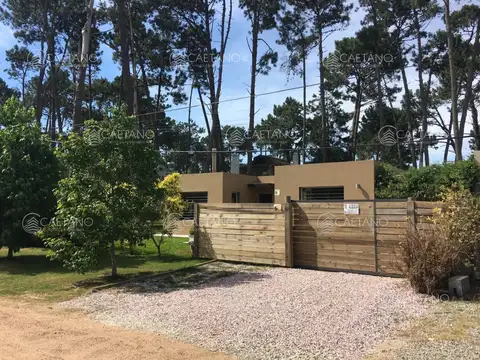 Casa en Alquiler Temporal en Pinares, USD 10.700