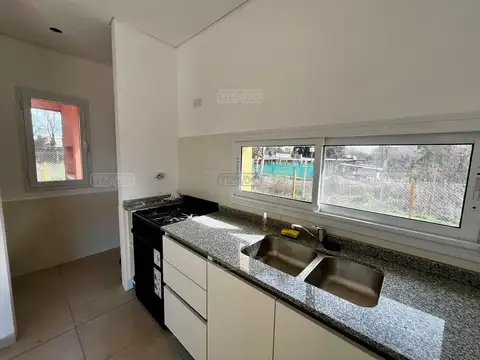 Casa en Alquiler en Pilar del Este - Casas del Este, $ 1.300.000