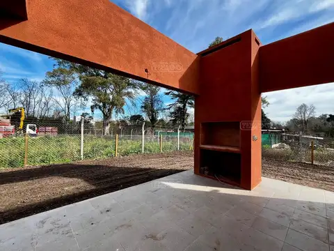 Casa en Alquiler al Oeste