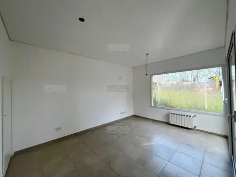 Casa en Alquiler al Oeste