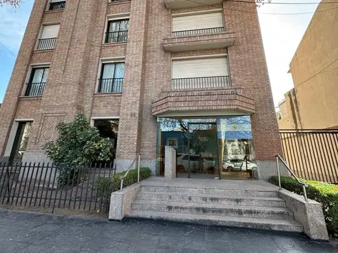 Departamento en Venta de 8 ambientes