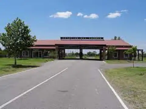 Se vende Terreno central en Estación del Carmen 