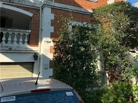 Almirante Brown  al 3100