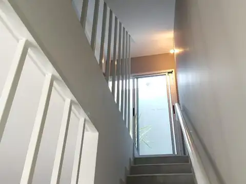 Depto Tipo Casa en Venta de 2 dormitorios