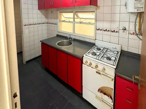 EXCELENTE DOS AMBIENTES EN VILLA URQUIZA