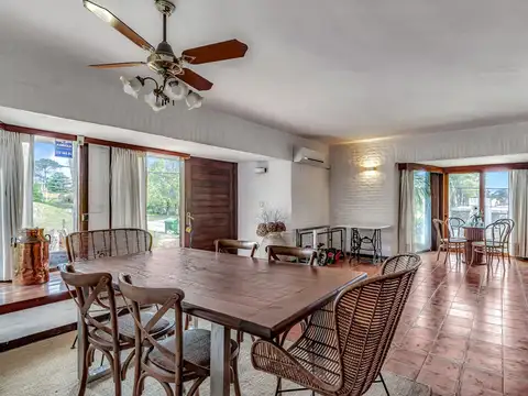 Casa en Alquiler de 3 dormitorios