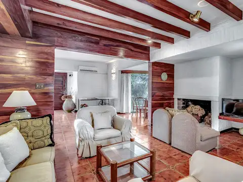 Casa en Alquiler 56 años